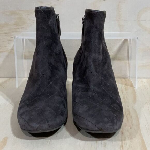 Donald J. Pliner Camie Brown Ankle Booties Sleek Suede Leather Shoes Women 8 - Picture 5 of 10